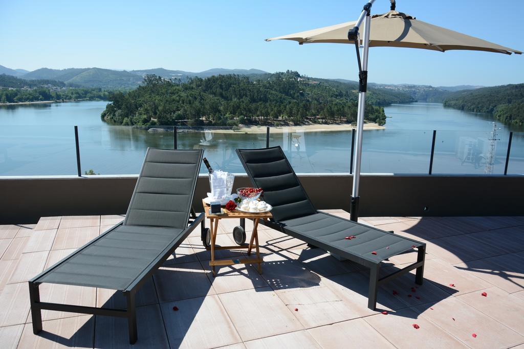 Hotel Figurino Do Douro Melres Exterior foto